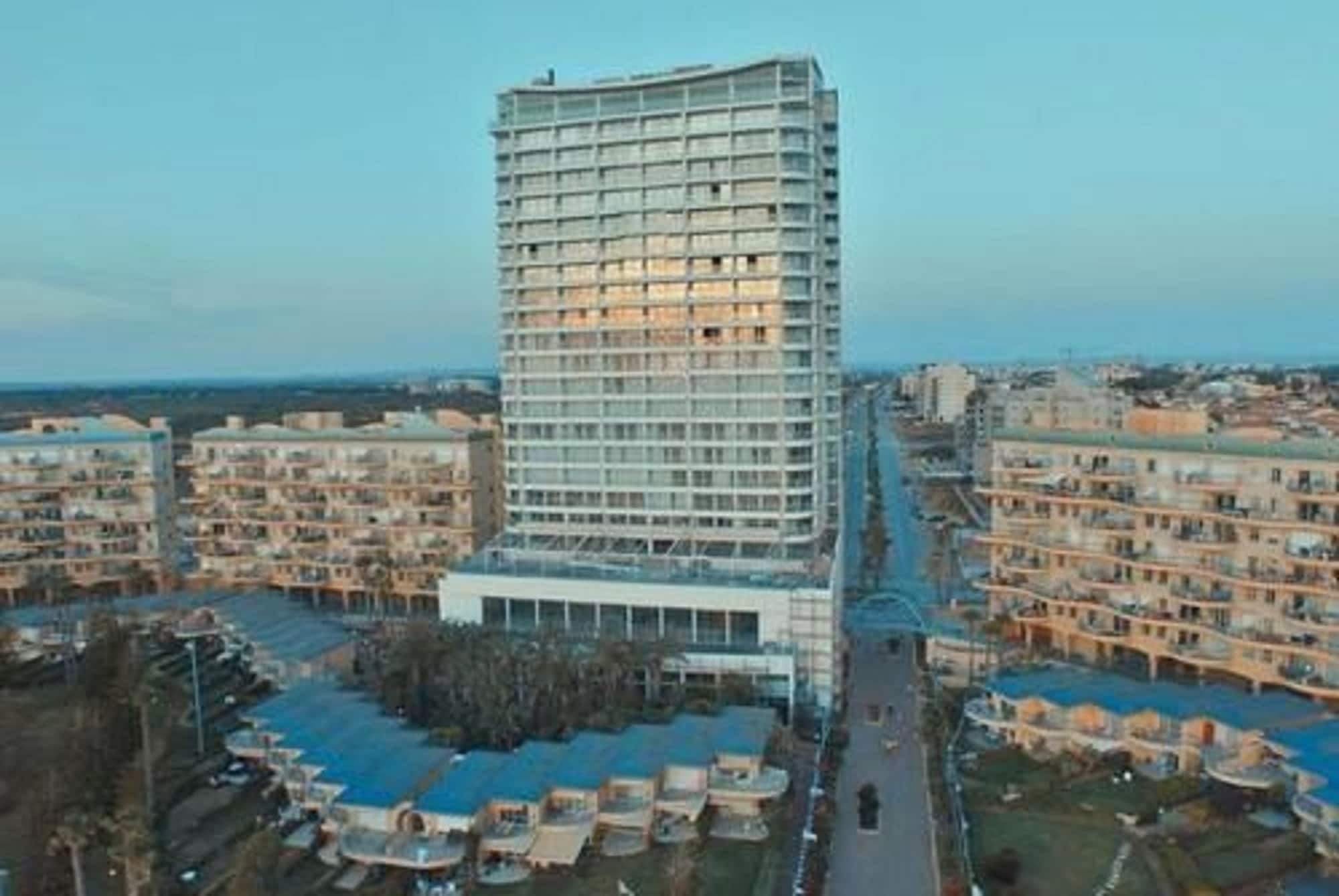 Ramada Resort Hadera Beach Esterno foto